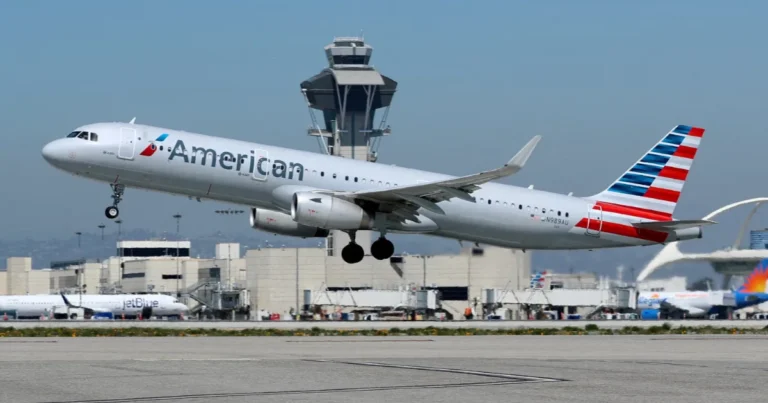american airlines flight 1478 made emergency landing in jackson due to engine trouble