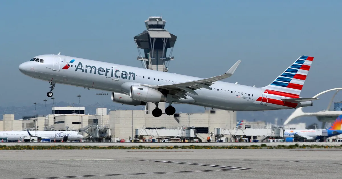 american airlines flight 1478 made emergency landing in jackson due to engine trouble
