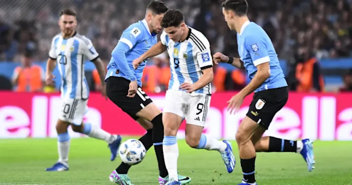alineaciones de selección de fútbol de uruguay contra selección de fútbol de argentina