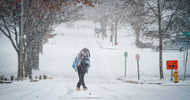 brutal winter storm to batter central and eastern us with snow, ice